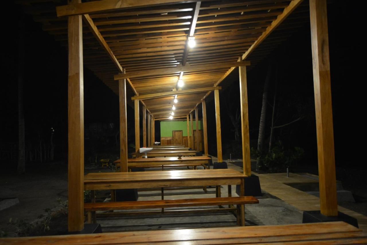 Sunari Beach Resort Selayar Matalalang Exteriér fotografie