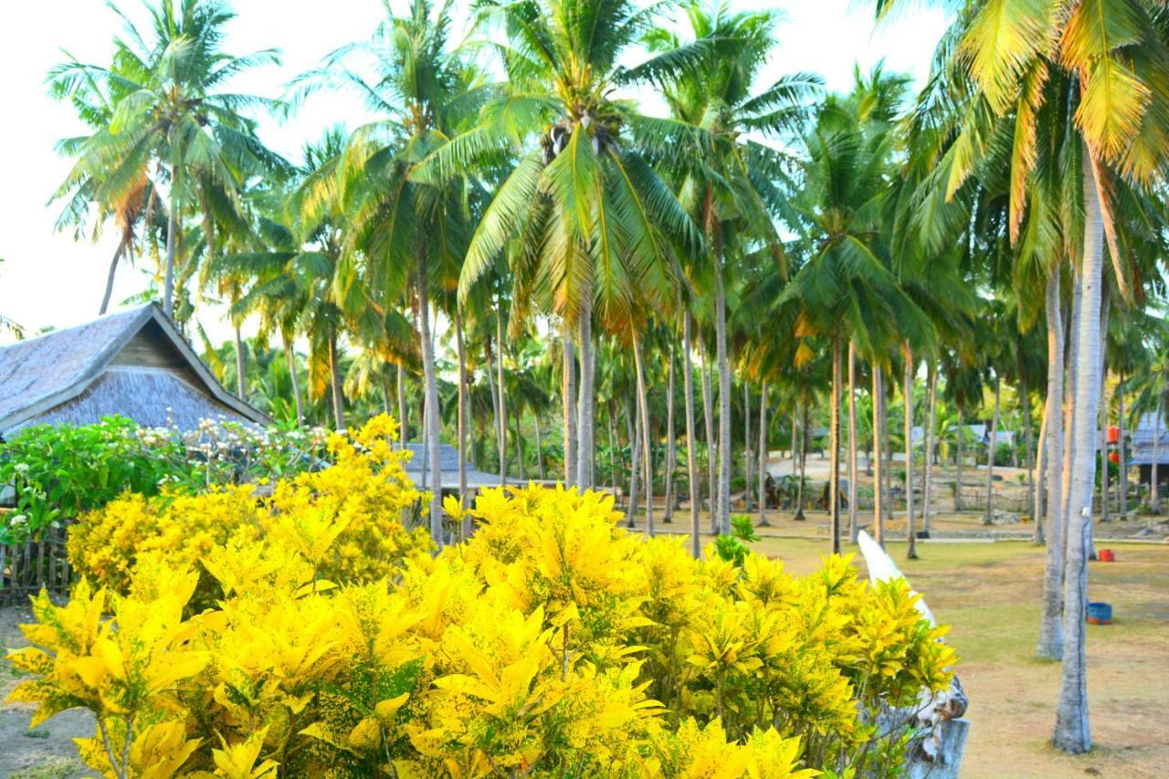 Sunari Beach Resort Selayar Matalalang Exteriér fotografie