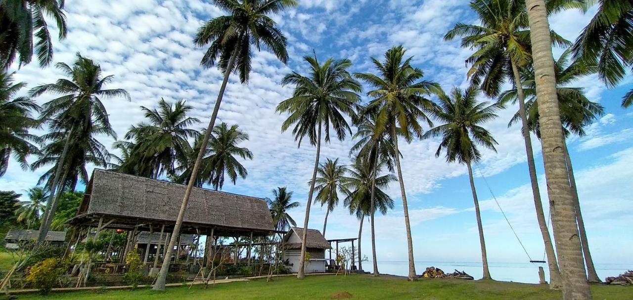 Sunari Beach Resort Selayar Matalalang Exteriér fotografie