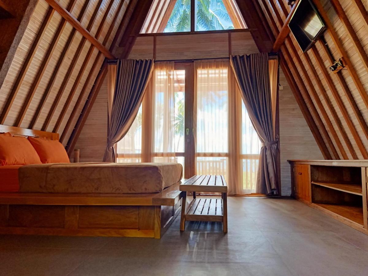 Sunari Beach Resort Selayar Matalalang Exteriér fotografie