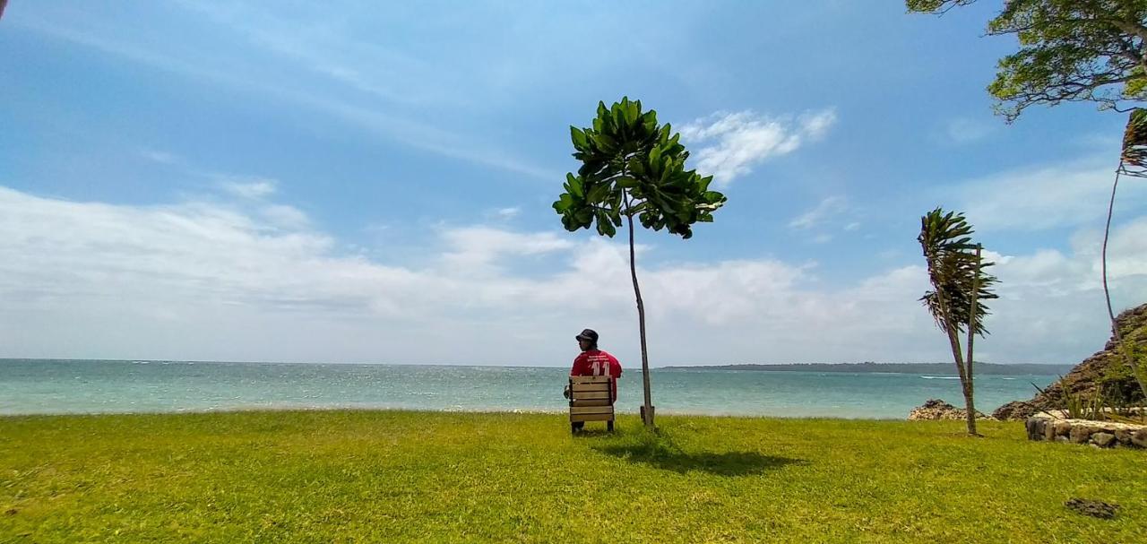 Sunari Beach Resort Selayar Matalalang Exteriér fotografie