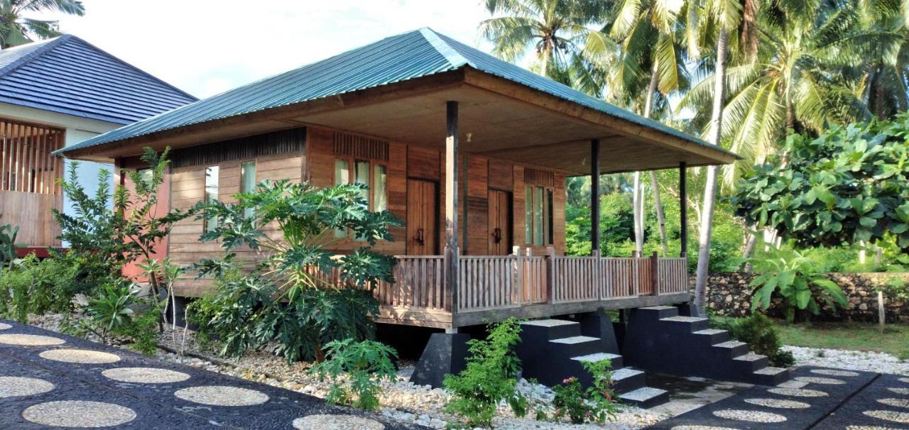 Sunari Beach Resort Selayar Matalalang Exteriér fotografie