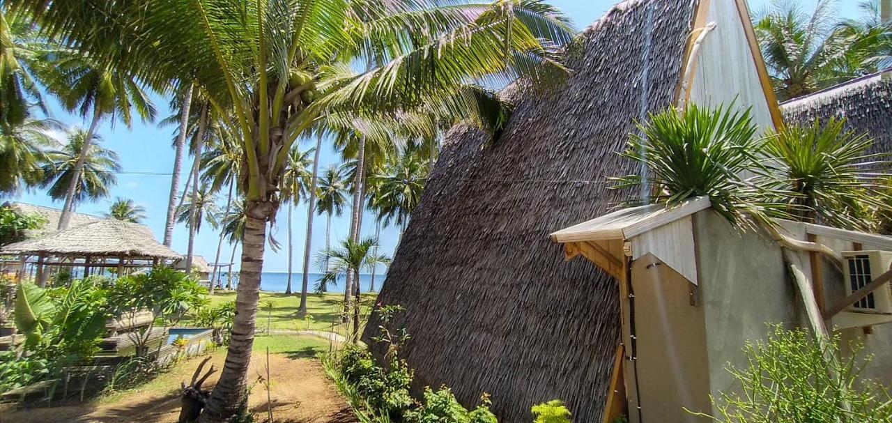 Sunari Beach Resort Selayar Matalalang Exteriér fotografie